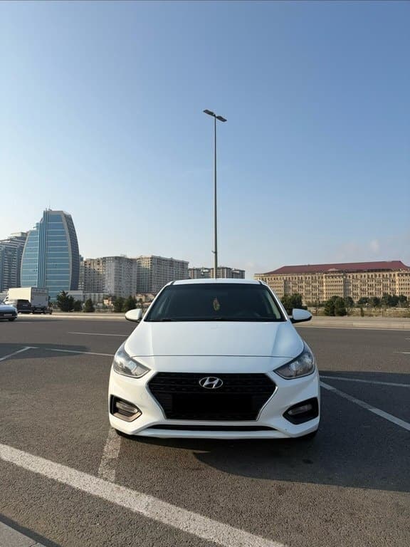 2018 Hyundai Accent - Image 1
