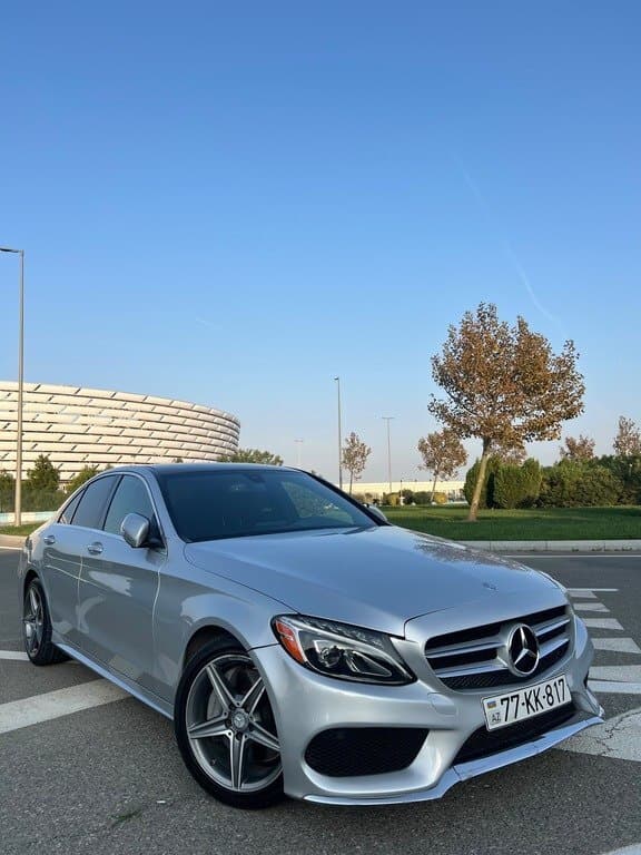 2015 Mercedes C 300 - Image 1