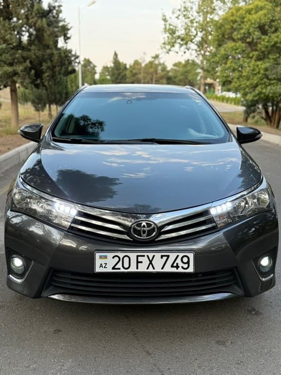 2014 Toyota Corolla - Image 1