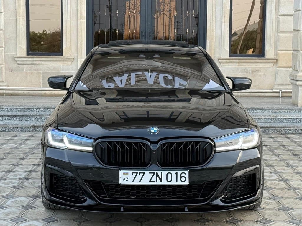 2018 BMW 530 - Image 1