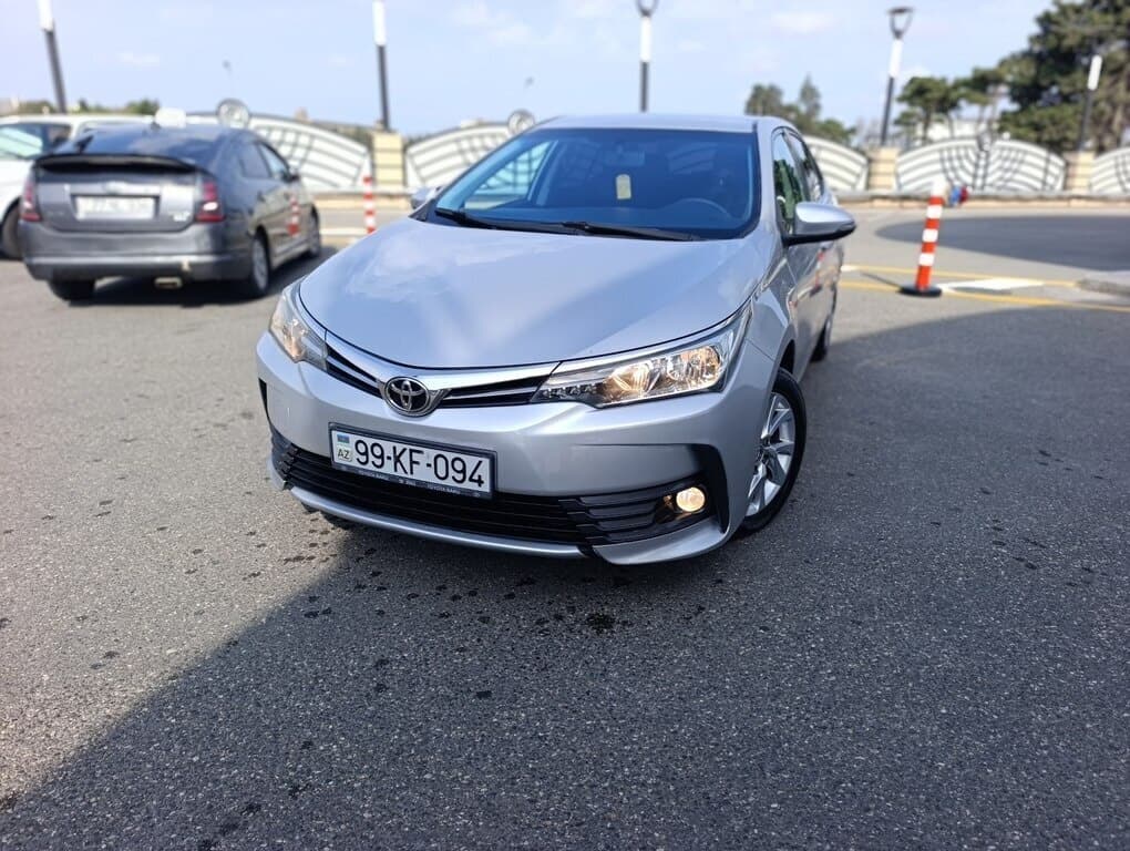 2016 Toyota Corolla - Image 1