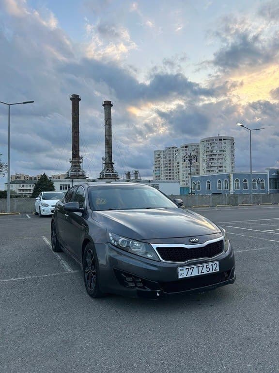 2010 Kia K5 - Image 1