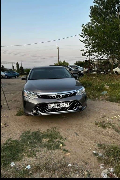 2015 Toyota Camry - Image 1
