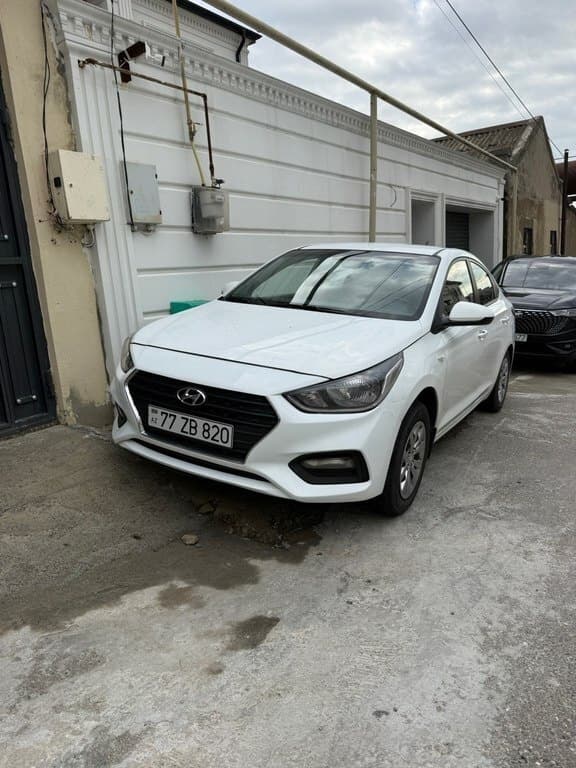 2019 Hyundai Accent - Image 1