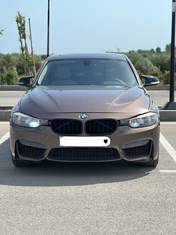 2012 BMW 328 - Image 1