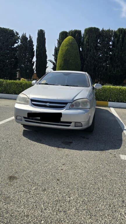 2006 Chevrolet Lacetti - Image 1