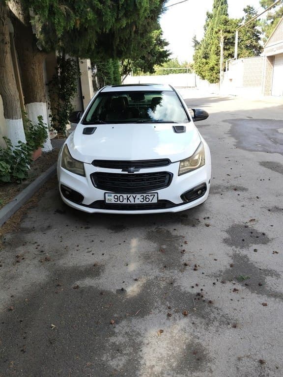 2012 Chevrolet Cruze - Image 1