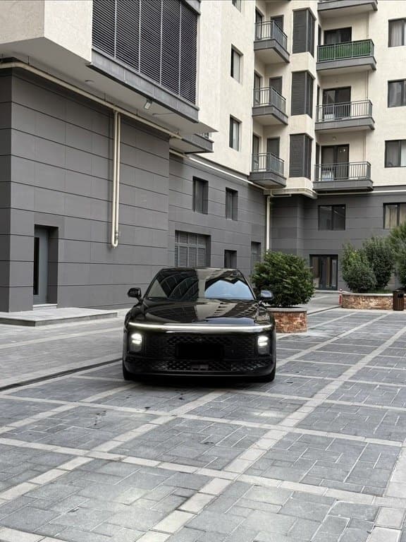 2023 Hyundai Grandeur - Image 1