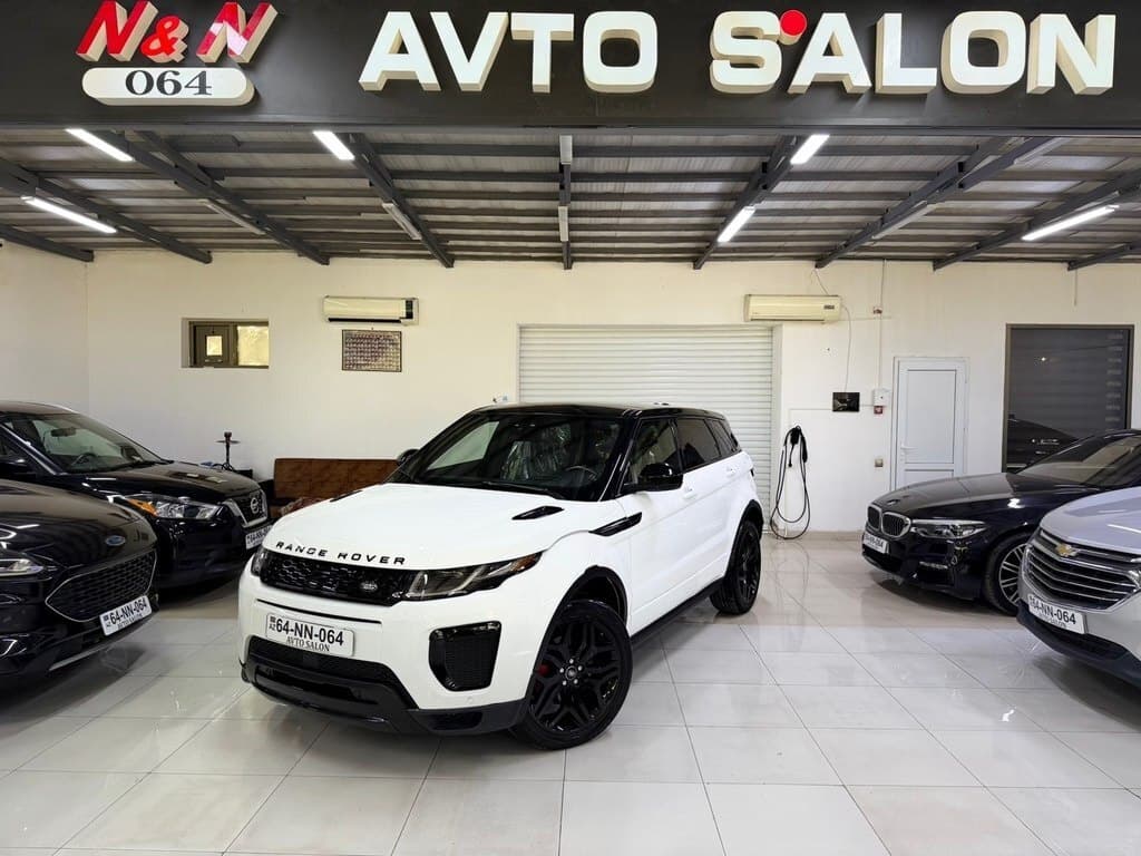 2017 Land Rover RR Evoque - Image 1
