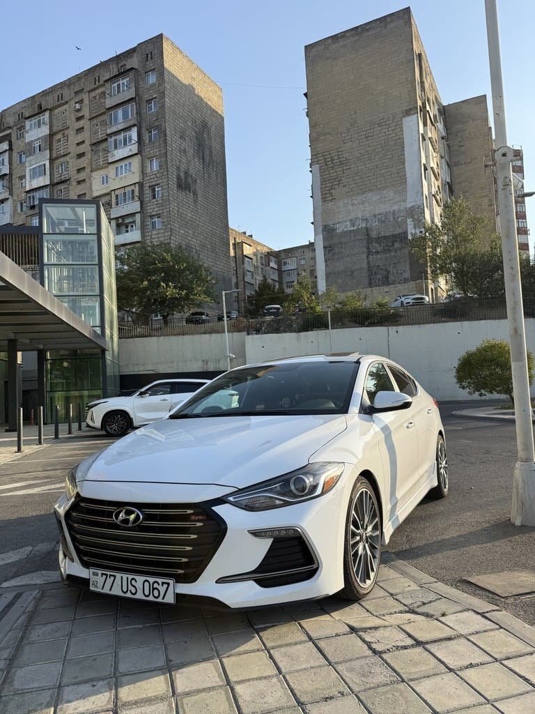 2018 Hyundai Elantra - Image 1