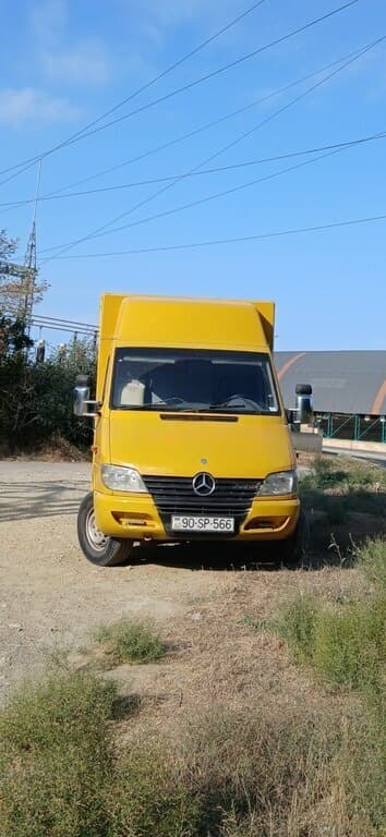 2001 Mercedes Sprinter 515 - Image 1