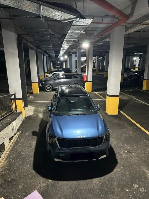 2024 Kia Sorento - Image 1