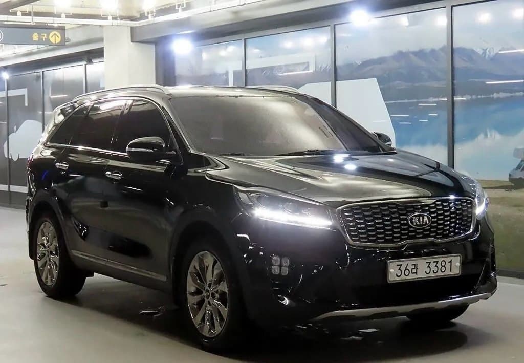 2017 Kia Sorento - Image 1