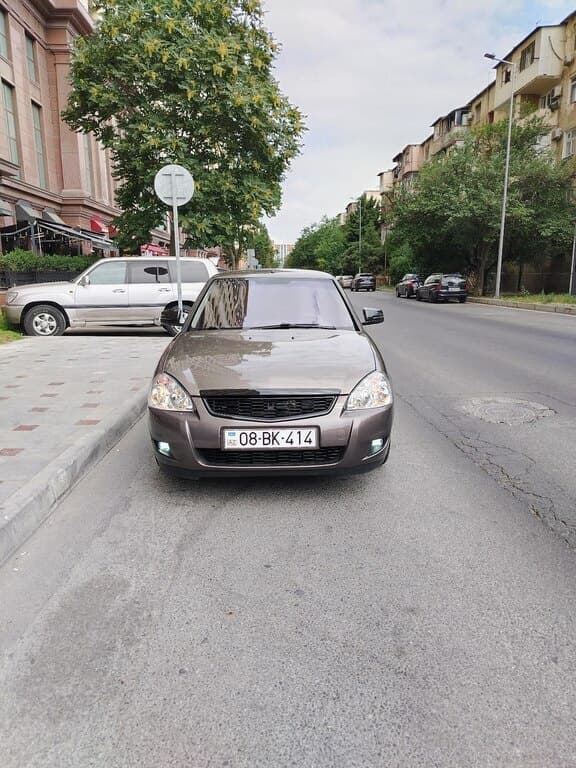 2015 LADA (VAZ) Priora - Image 1