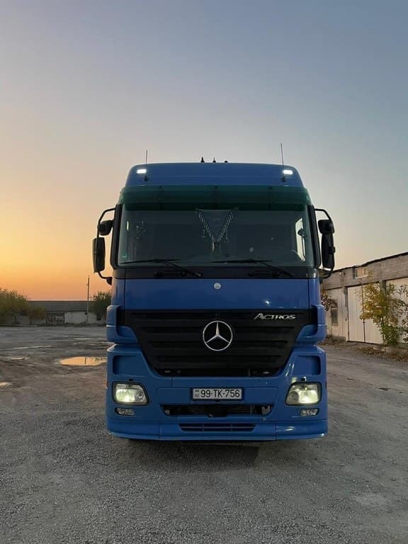 2007 Mercedes Actros 1844 - Image 1