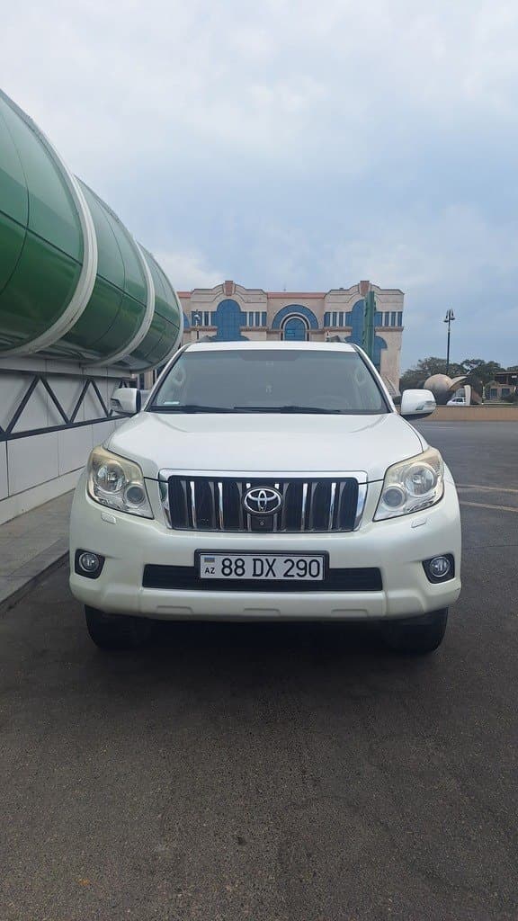 2012 Toyota Land Cruiser Prado - Image 1