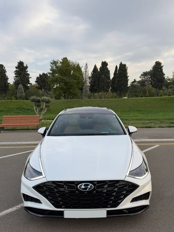 2020 Hyundai Sonata - Image 1