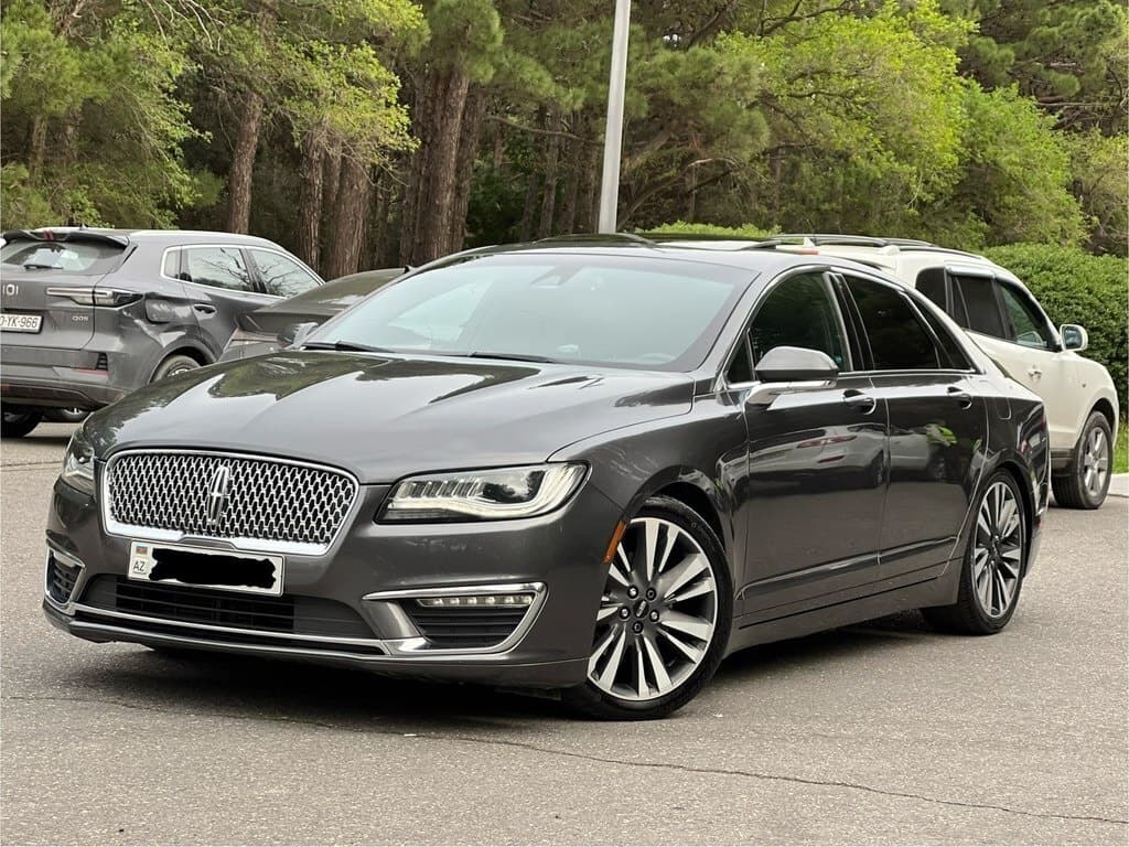 2018 Lincoln MKZ - Image 1