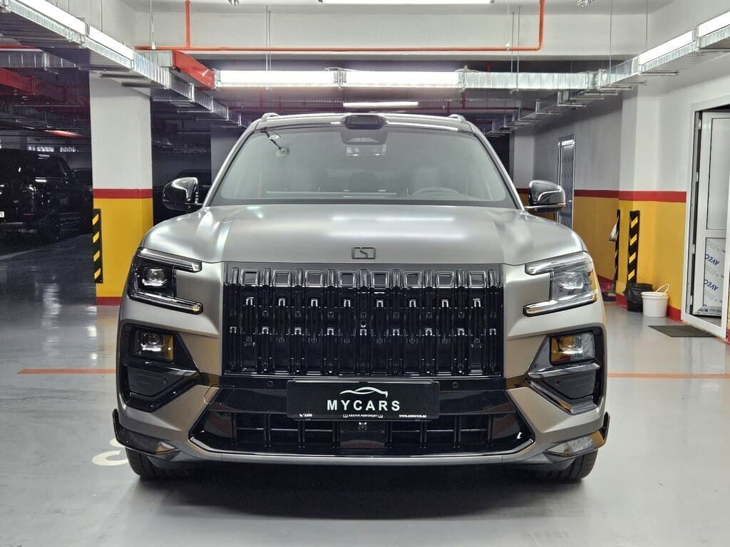 2026 ZEEKR 8X - Image 1