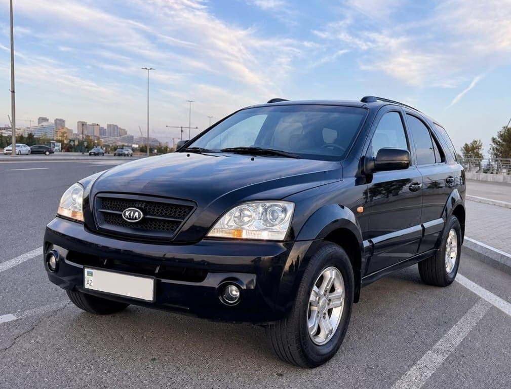 2004 Kia Sorento - Image 1