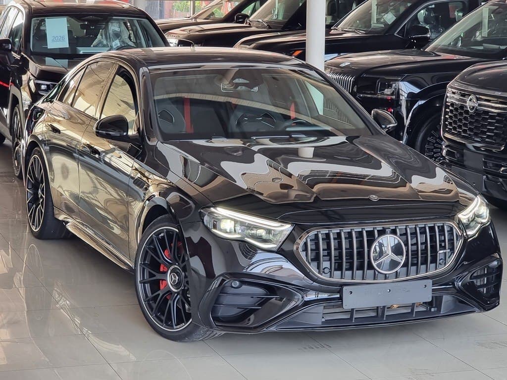 2025 Mercedes E 53 AMG 4MATIC+ - Image 1