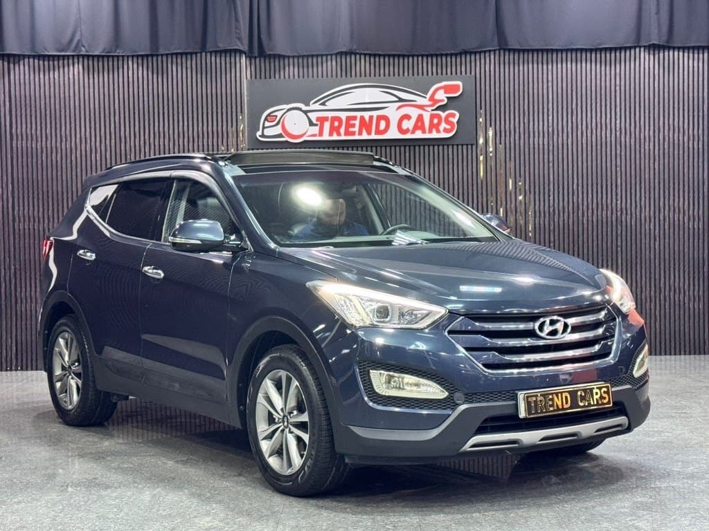 2014 Hyundai Santa Fe - Image 1