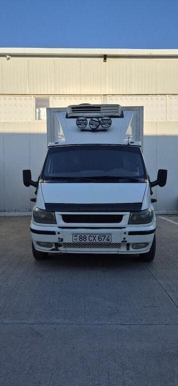 2001 Ford Transit - Image 1