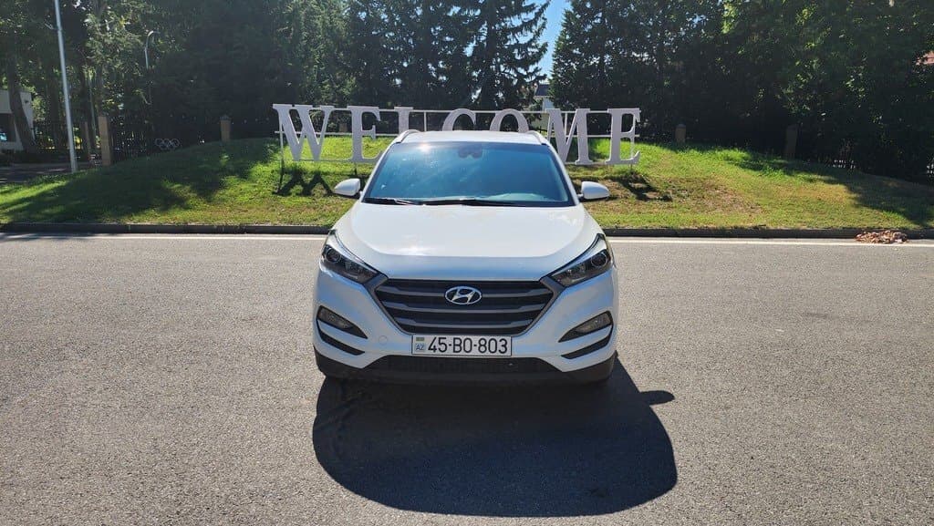 2016 Hyundai Tucson - Image 1