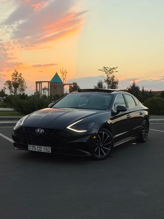 2020 Hyundai Sonata - Image 1