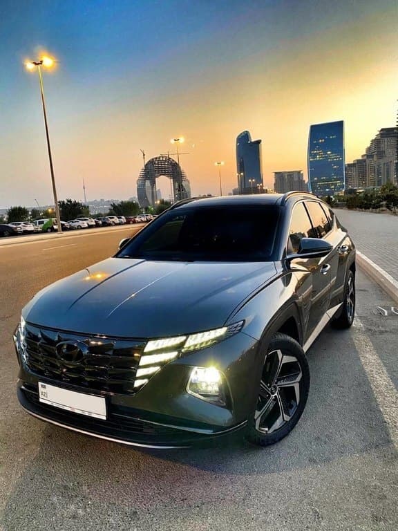 2021 Hyundai Tucson - Image 1
