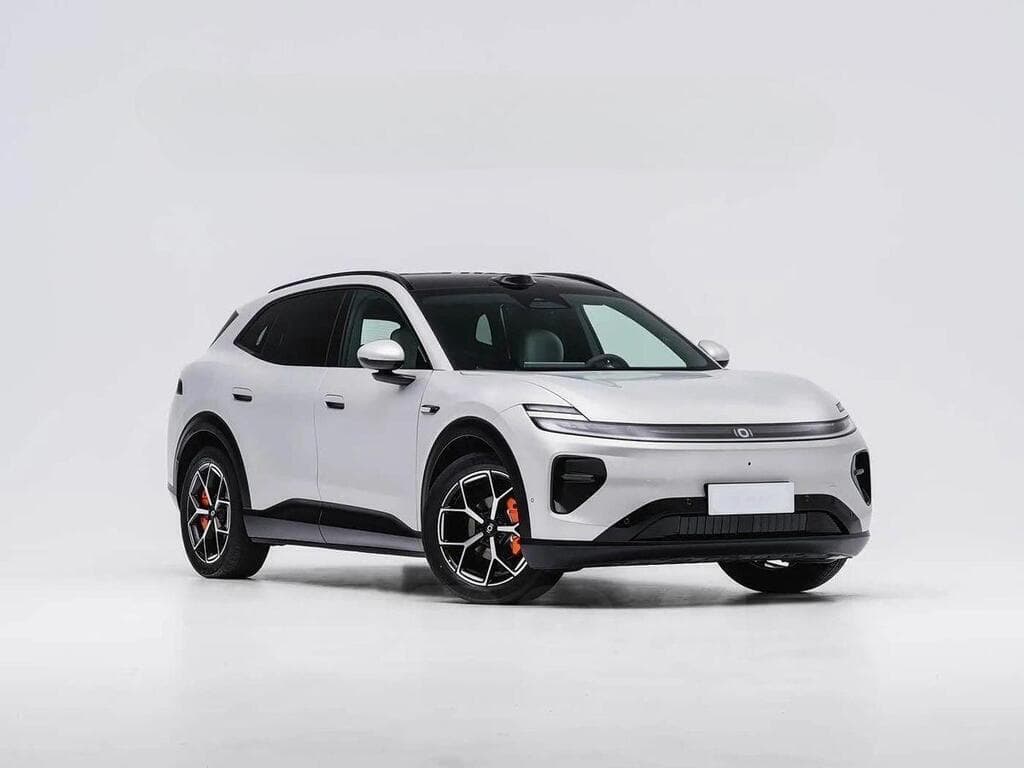 2026 Changan Nevo Q06 - Image 1