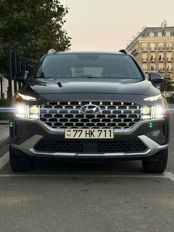 2022 Hyundai Santa Fe - Image 1