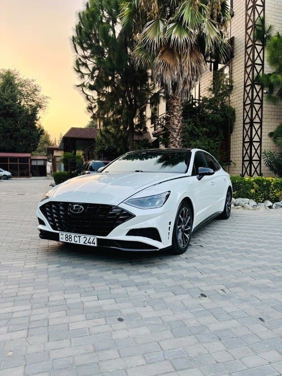 2020 Hyundai Sonata - Image 1