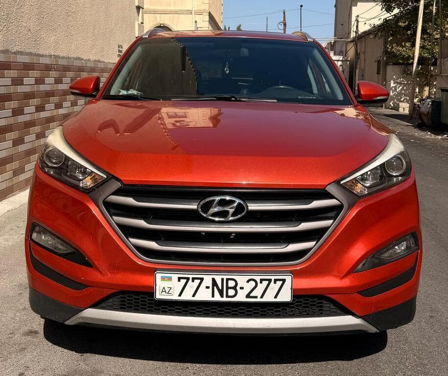 2015 Hyundai Tucson - Image 1