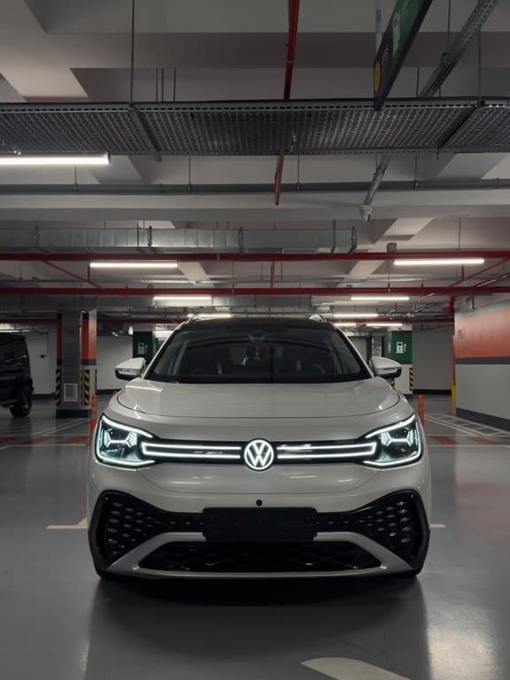 2022 Volkswagen ID.6 Crozz - Image 1