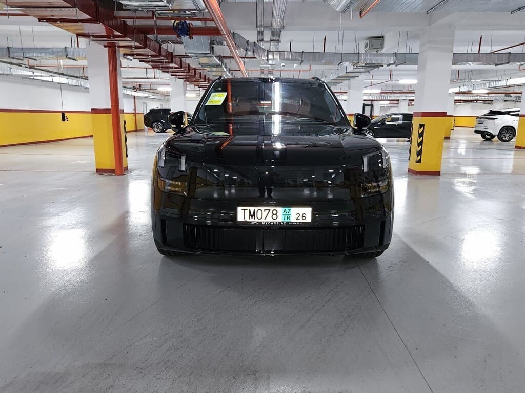 2026 Lynk & Co 900 - Image 1