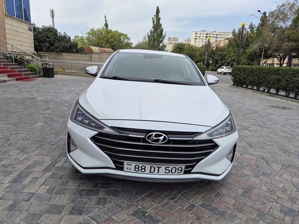 2019 Hyundai Elantra - Image 1