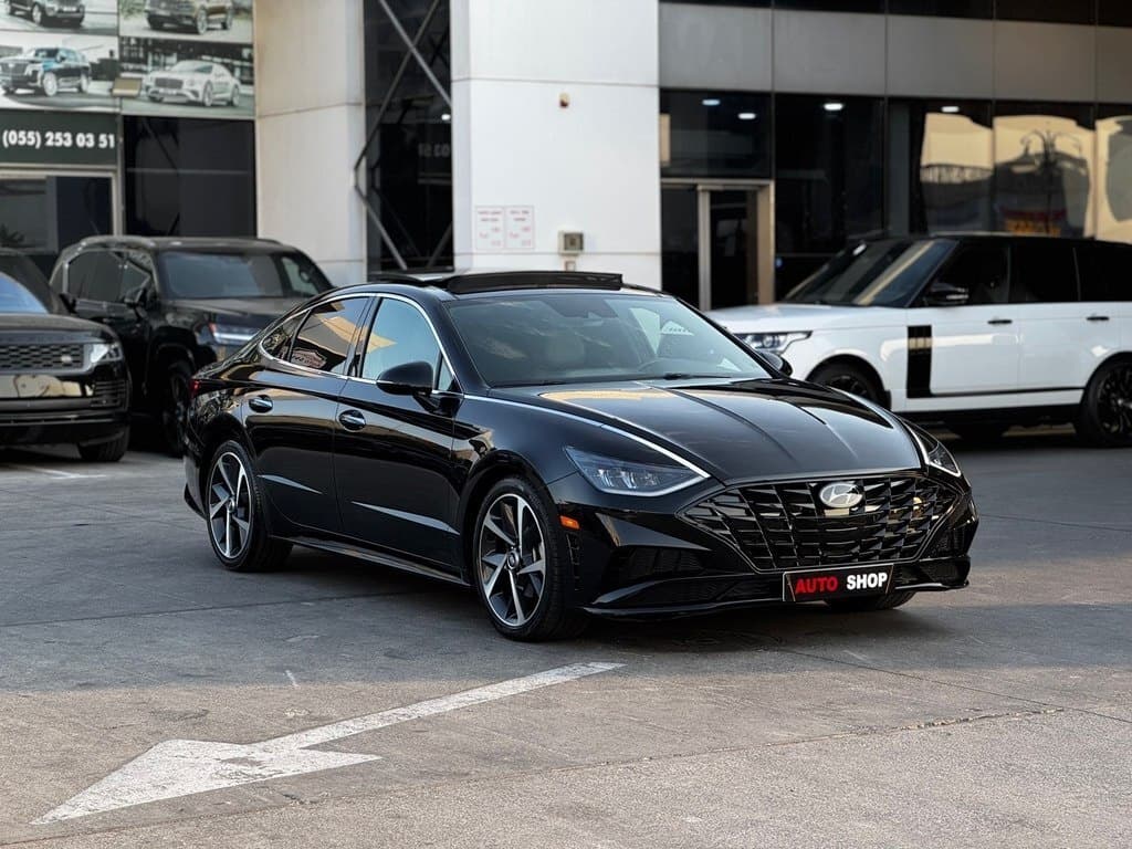 2022 Hyundai Sonata - Image 1