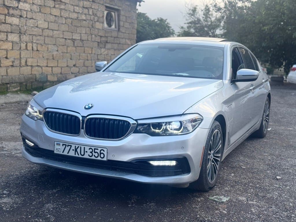 2018 BMW 530e - Image 1