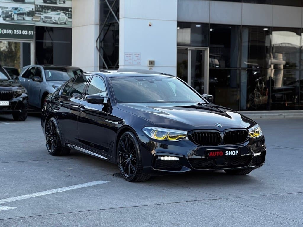 2018 BMW 525 - Image 1