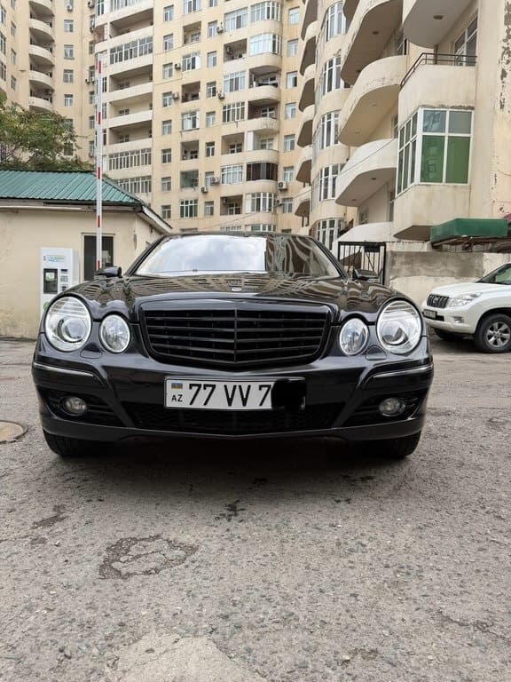 2006 Mercedes E 350 - Image 1
