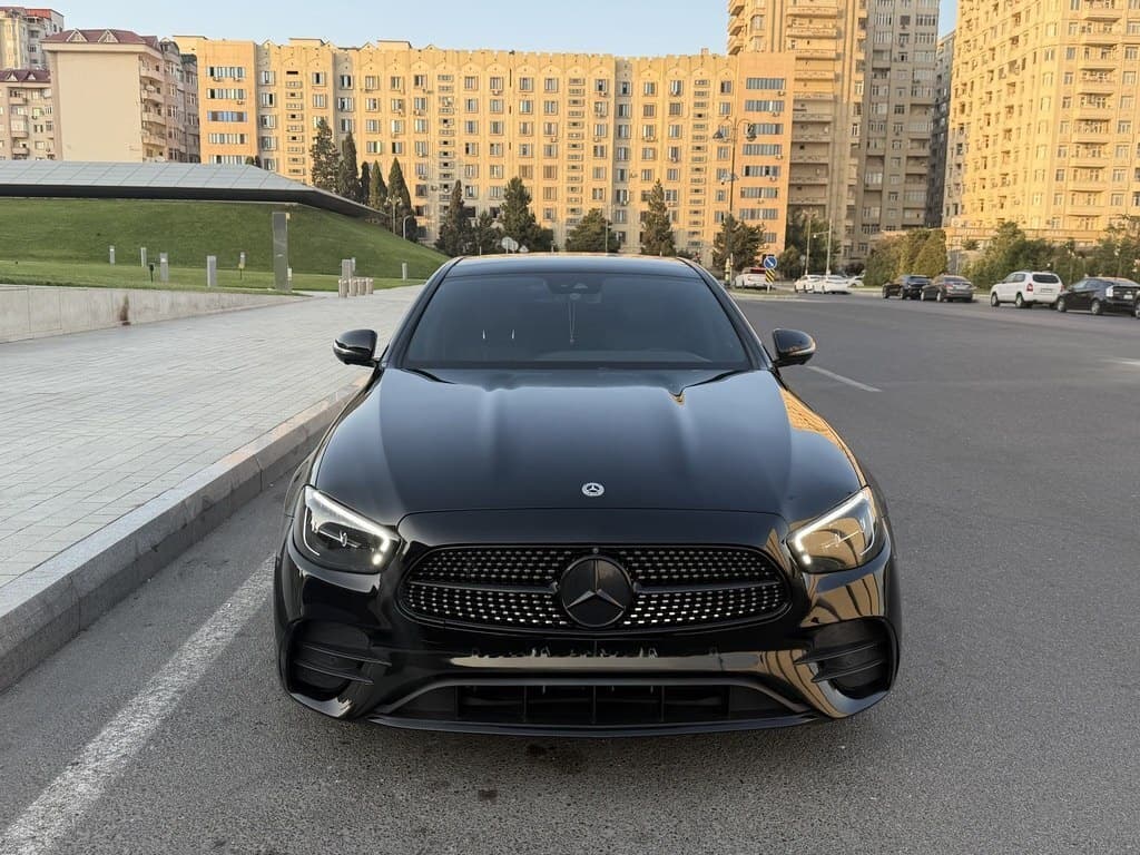 2022 Mercedes E 350 - Image 1