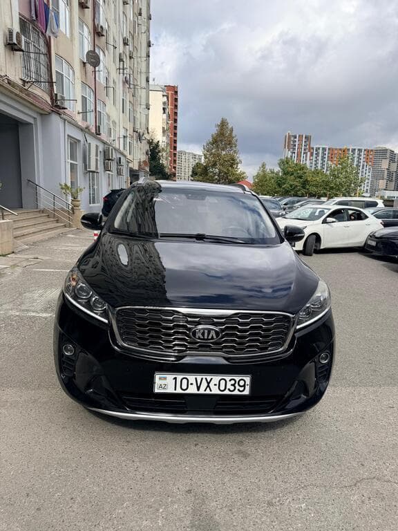 2017 Kia Sorento - Image 1