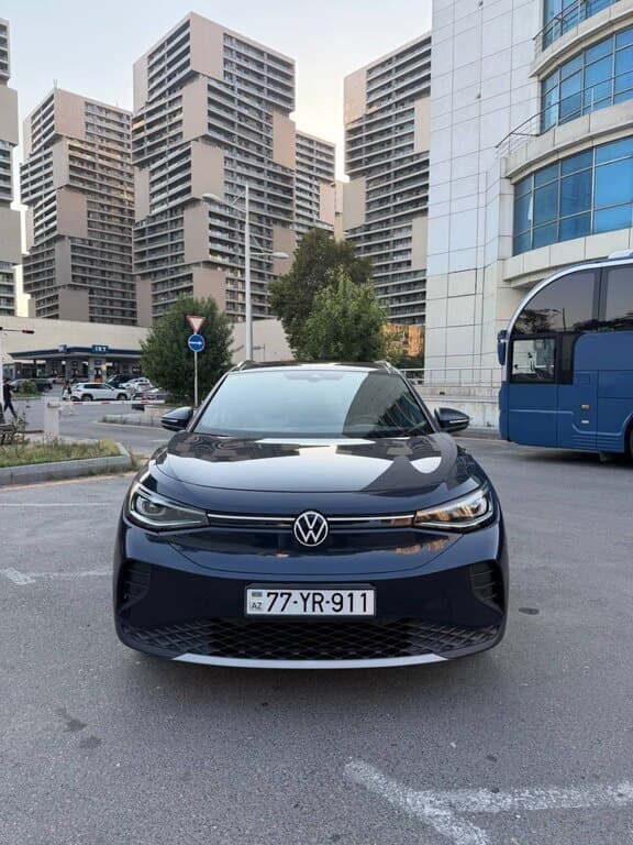 2023 Volkswagen ID.4 Crozz - Image 1
