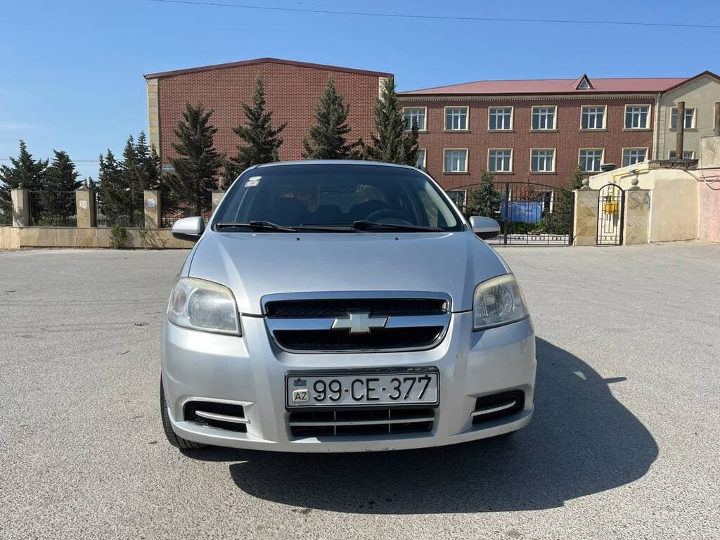 2011 Chevrolet Aveo - Image 1