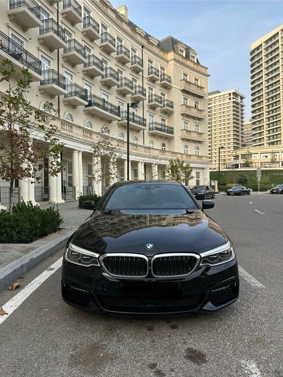 2017 BMW 530 - Image 1