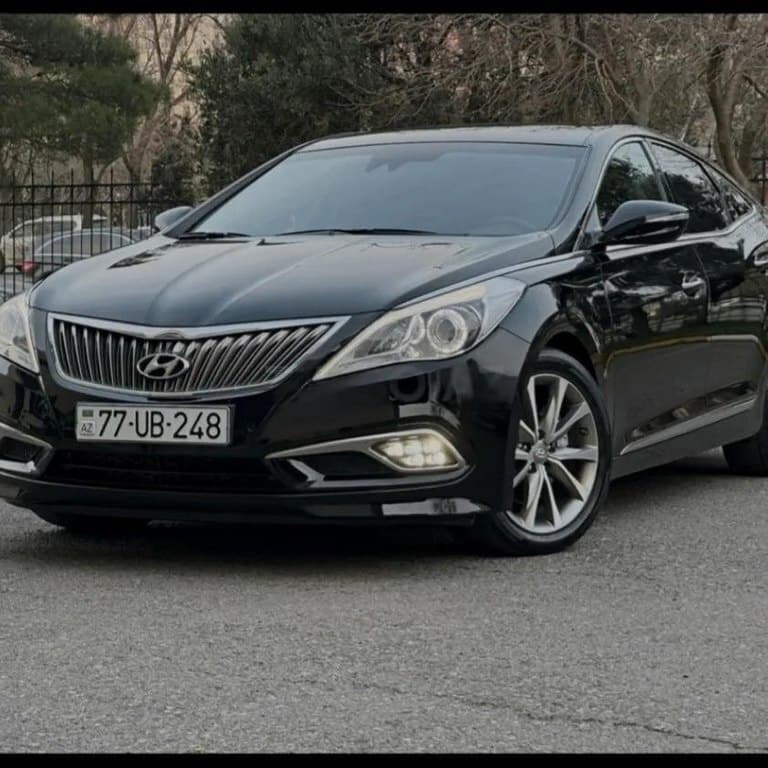 2015 Hyundai Grandeur - Image 1