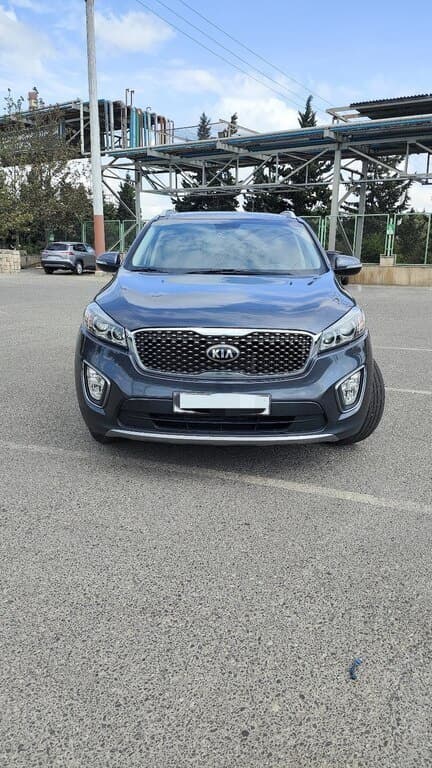 2015 Kia Sorento - Image 1