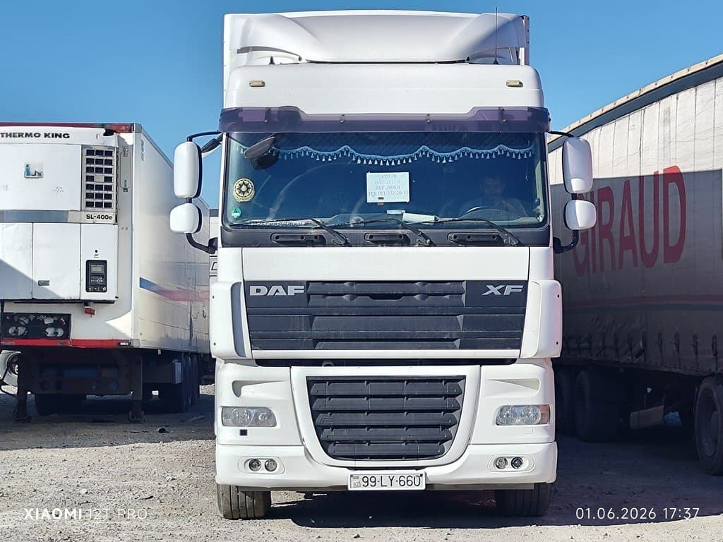 2011 DAF 105 XF - Image 1