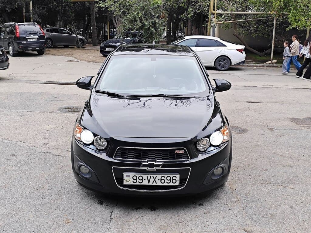 2013 Chevrolet Aveo - Image 1